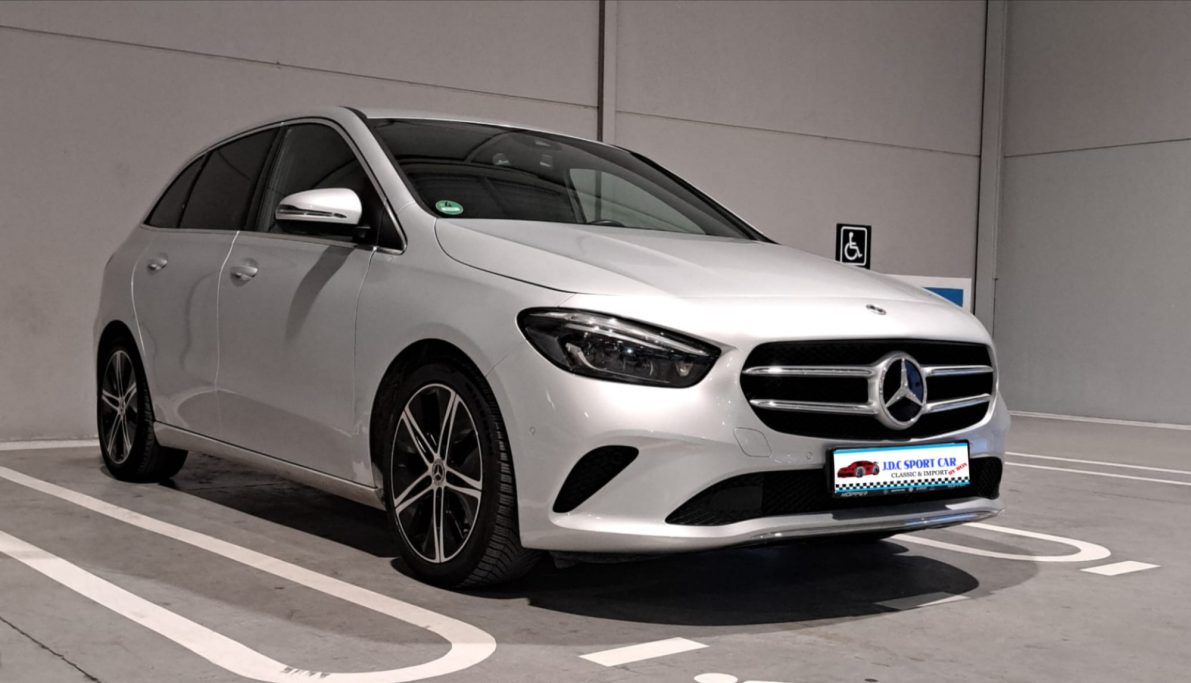 Mercedes-Benz B180 2019