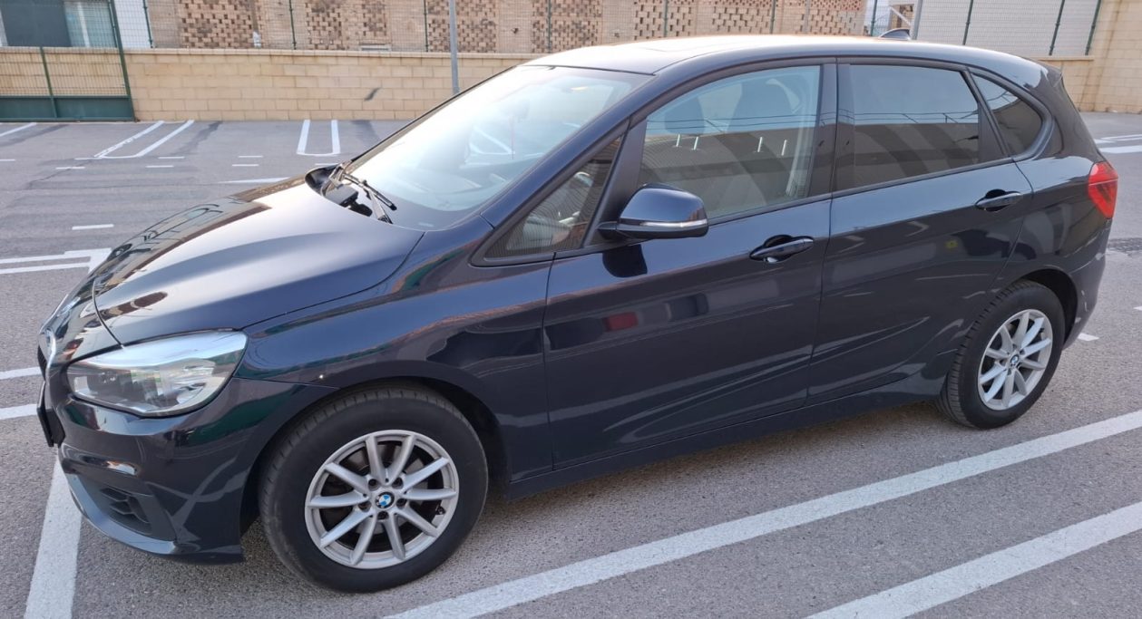 BMW 218 touring D